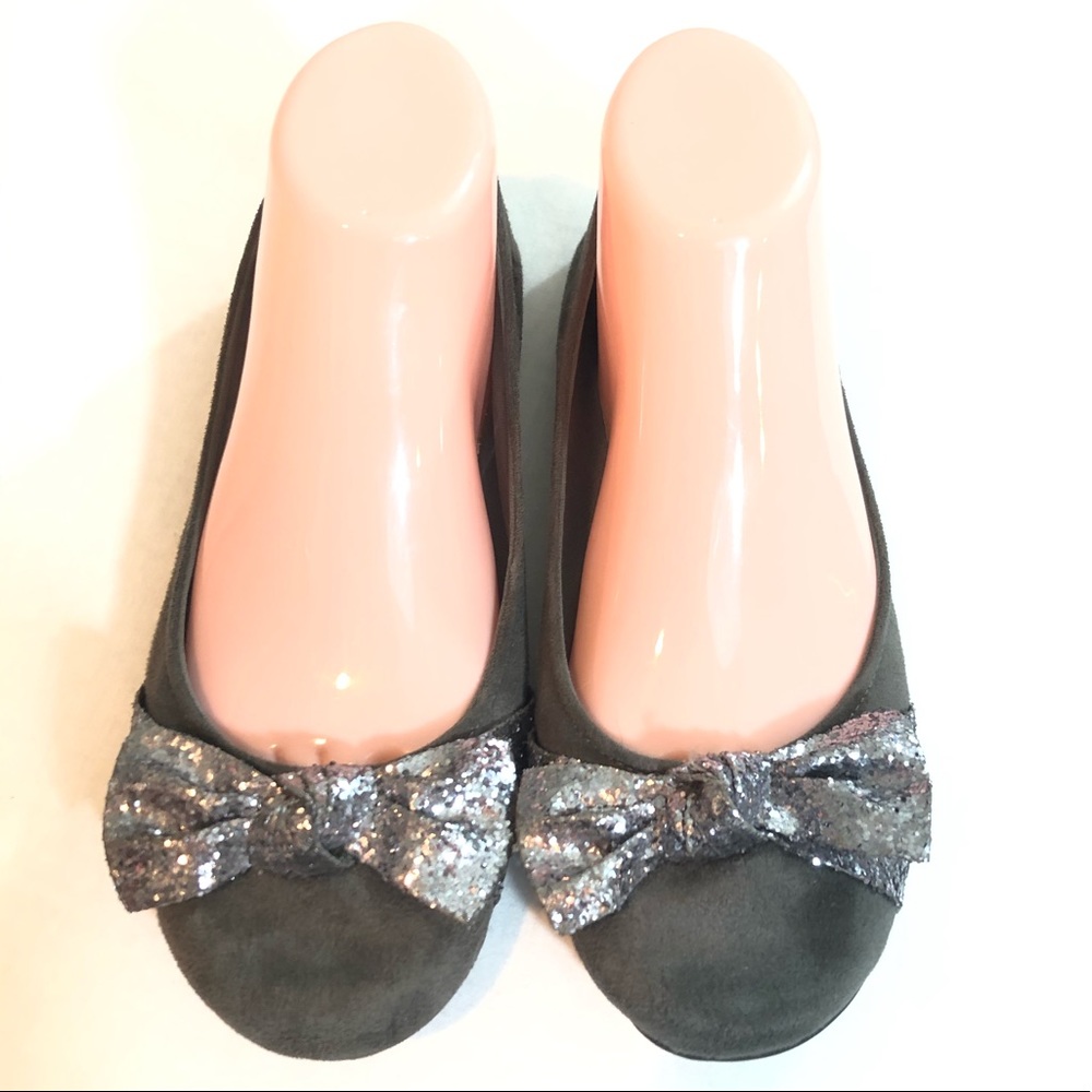 American eagle flats w/  glitter bow 7.5